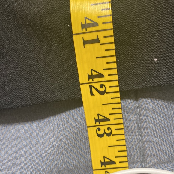 Escada coat gold hardware. - Picture 10 of 14